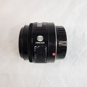 Minolta AF 50 50mm f/1.7 Lens Japan  49mm 1:1.7 Two Lens Caps